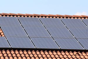 solar-panels-gef87215e3_1280